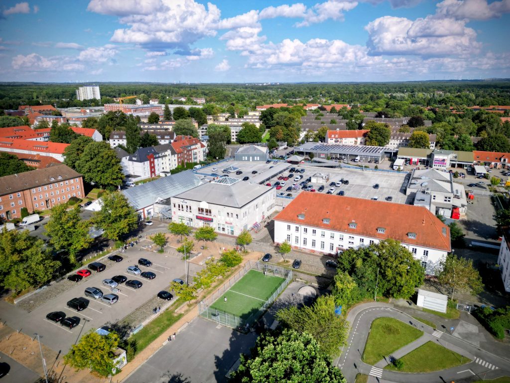 Luftaufnahme Rewecenter Marl, im Lübecker Stadtteil St. Gertrud